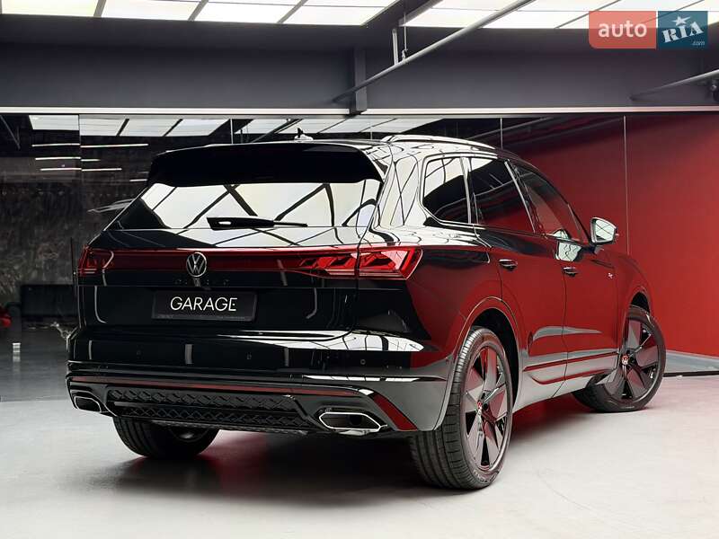 Позашляховик / Кросовер Volkswagen Touareg 2025 в Києві