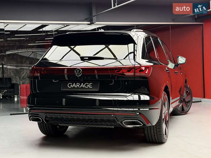 Позашляховик / Кросовер Volkswagen Touareg 2025 в Києві