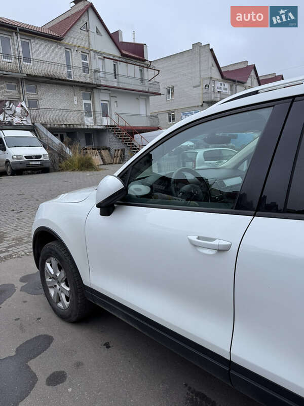 Позашляховик / Кросовер Volkswagen Touareg 2016 в Тернополі