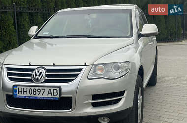 Позашляховик / Кросовер Volkswagen Touareg 2008 в Одесі