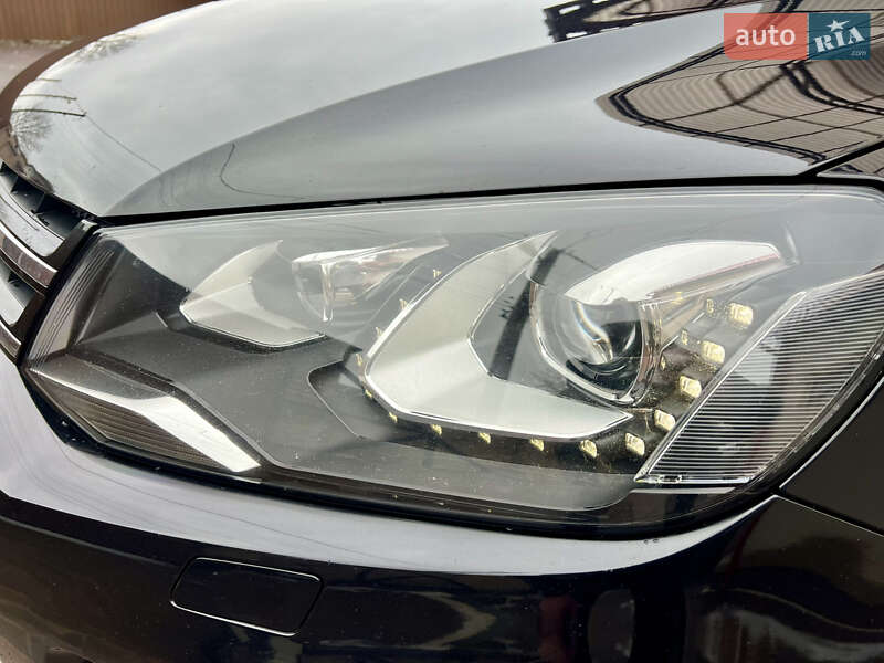 Позашляховик / Кросовер Volkswagen Touareg 2010 в Чернівцях фото 11 Позашляховик / Кросовер Volkswagen Touareg 2010 в Чернівцях