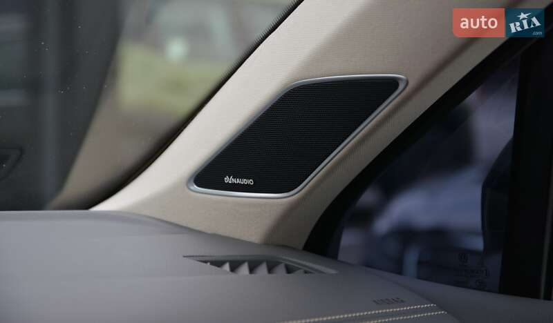 Позашляховик / Кросовер Volkswagen Touareg 2019 в Києві фото 42 Позашляховик / Кросовер Volkswagen Touareg 2019 в Києві