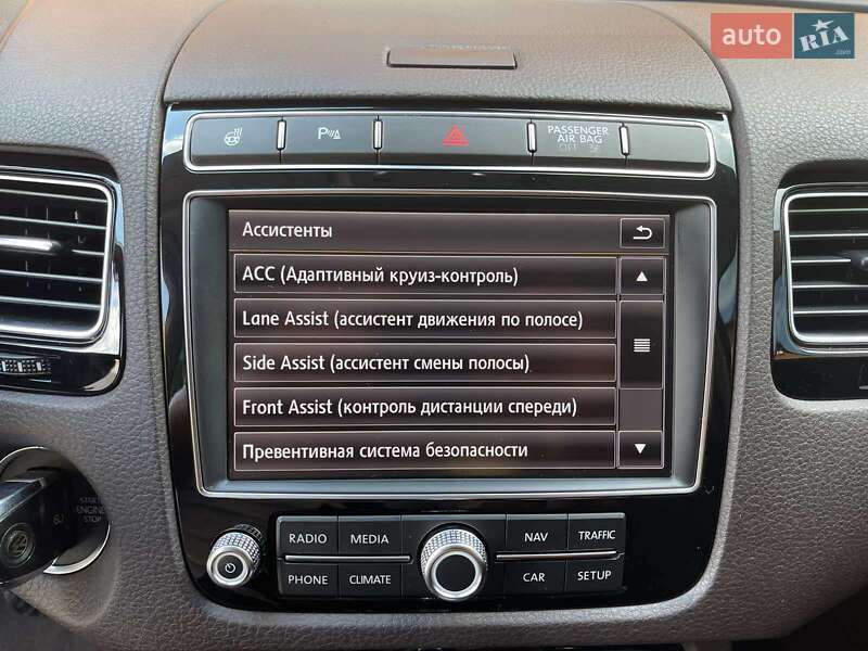 Позашляховик / Кросовер Volkswagen Touareg 2016 в Києві фото 21 Позашляховик / Кросовер Volkswagen Touareg 2016 в Києві