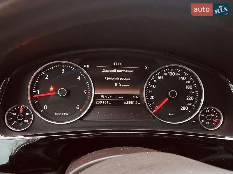 Позашляховик / Кросовер Volkswagen Touareg 2016 в Києві фото 9 Позашляховик / Кросовер Volkswagen Touareg 2016 в Києві