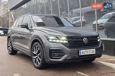 Внедорожник / Кроссовер Volkswagen Touareg 2021 в Киеве