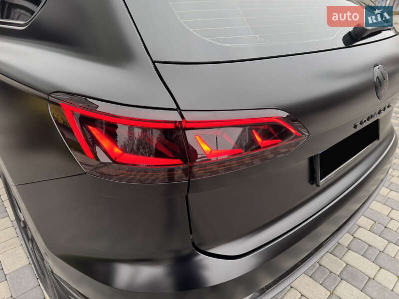 Внедорожник / Кроссовер Volkswagen Touareg 2021 в Запорожье