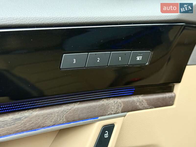 Внедорожник / Кроссовер Volkswagen Touareg 2021 в Днепре