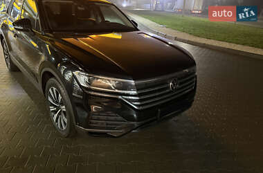 Внедорожник / Кроссовер Volkswagen Touareg 2021 в Хмельницком