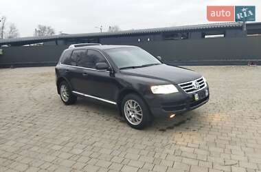 Внедорожник / Кроссовер Volkswagen Touareg 2005 в Львове