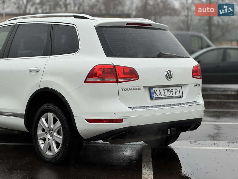 Внедорожник / Кроссовер Volkswagen Touareg 2014 в Киеве фото 12 Внедорожник / Кроссовер Volkswagen Touareg 2014 в Киеве