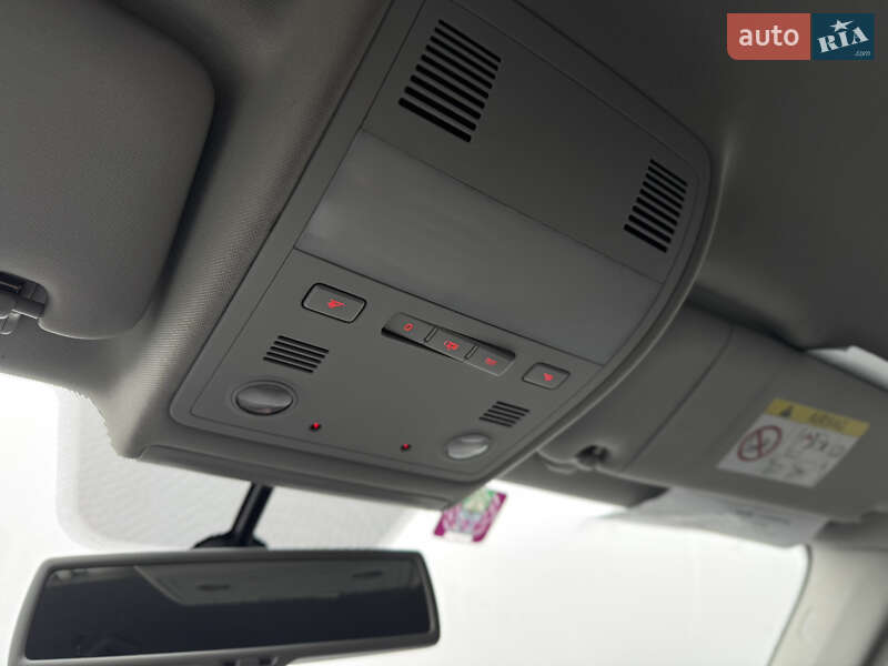 Внедорожник / Кроссовер Volkswagen Touareg 2014 в Киеве фото 42 Внедорожник / Кроссовер Volkswagen Touareg 2014 в Киеве