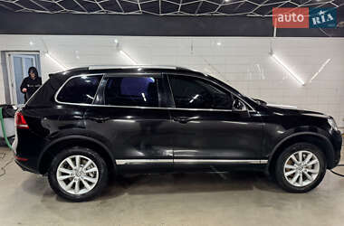 Внедорожник / Кроссовер Volkswagen Touareg 2012 в Тернополе