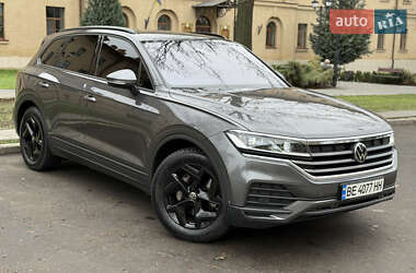Позашляховик / Кросовер Volkswagen Touareg 2024 в Миколаєві