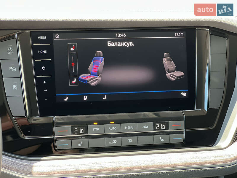 Внедорожник / Кроссовер Volkswagen Touareg 2021 в Ужгороде