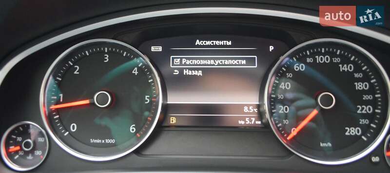 Позашляховик / Кросовер Volkswagen Touareg 2013 в Одесі