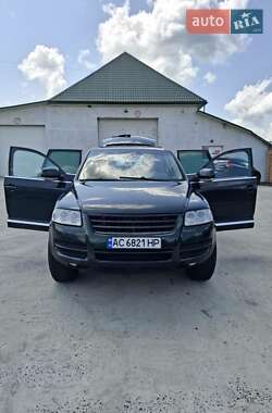 Внедорожник / Кроссовер Volkswagen Touareg 2004 в Горохове
