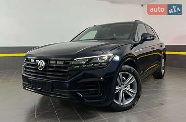 Внедорожник / Кроссовер Volkswagen Touareg 2020 в Казатине