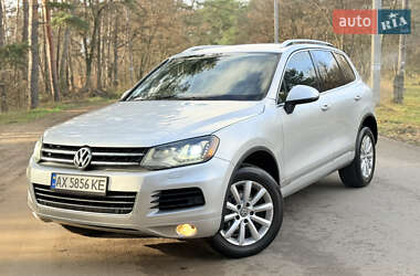 Позашляховик / Кросовер Volkswagen Touareg 2012 в Харкові