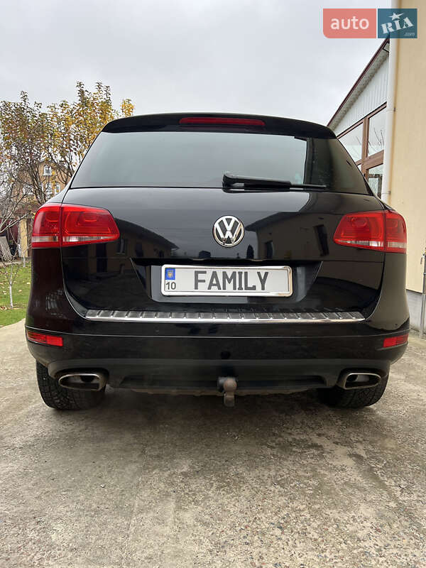 Внедорожник / Кроссовер Volkswagen Touareg 2011 в Белой Церкви