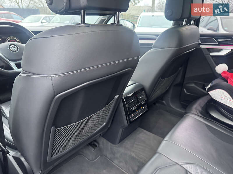 Внедорожник / Кроссовер Volkswagen Touareg 2019 в Звенигородке фото 25 Внедорожник / Кроссовер Volkswagen Touareg 2019 в Звенигородке