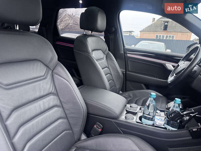 Внедорожник / Кроссовер Volkswagen Touareg 2019 в Звенигородке фото 36 Внедорожник / Кроссовер Volkswagen Touareg 2019 в Звенигородке