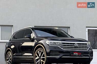 Позашляховик / Кросовер Volkswagen Touareg 2022 в Луцьку