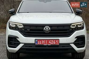 Внедорожник / Кроссовер Volkswagen Touareg 2022 в Гнивани