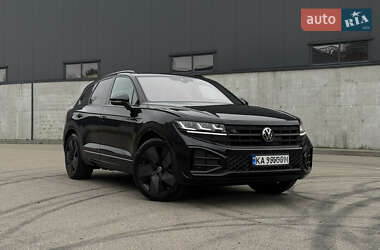 Позашляховик / Кросовер Volkswagen Touareg 2025 в Києві