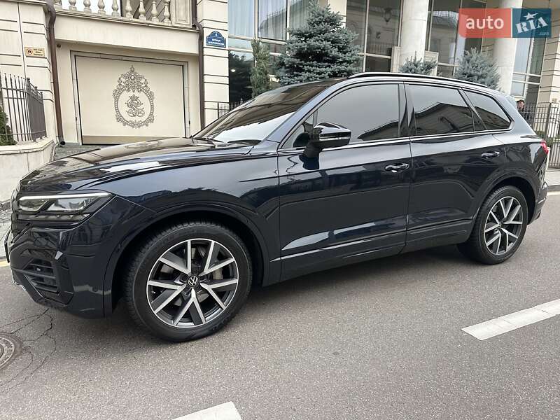 Внедорожник / Кроссовер Volkswagen Touareg 2021 в Киеве фото 4 Внедорожник / Кроссовер Volkswagen Touareg 2021 в Киеве