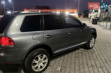 Позашляховик / Кросовер Volkswagen Touareg 2005 в Луцьку