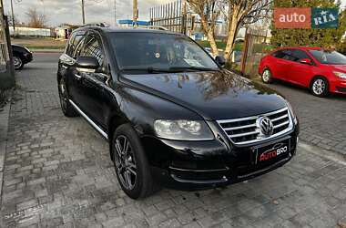 Внедорожник / Кроссовер Volkswagen Touareg 2006 в Николаеве