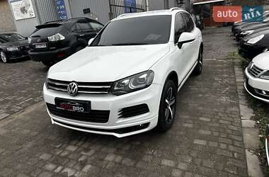 Позашляховик / Кросовер Volkswagen Touareg 2012 в Миколаєві