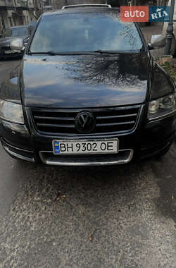 Позашляховик / Кросовер Volkswagen Touareg 2006 в Одесі