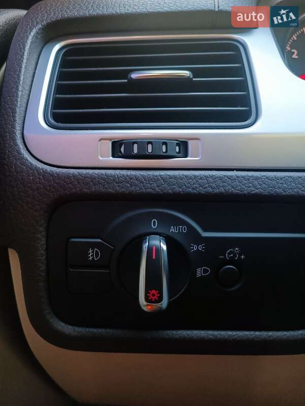 Внедорожник / Кроссовер Volkswagen Touareg 2013 в Коломые фото 14 Внедорожник / Кроссовер Volkswagen Touareg 2013 в Коломые