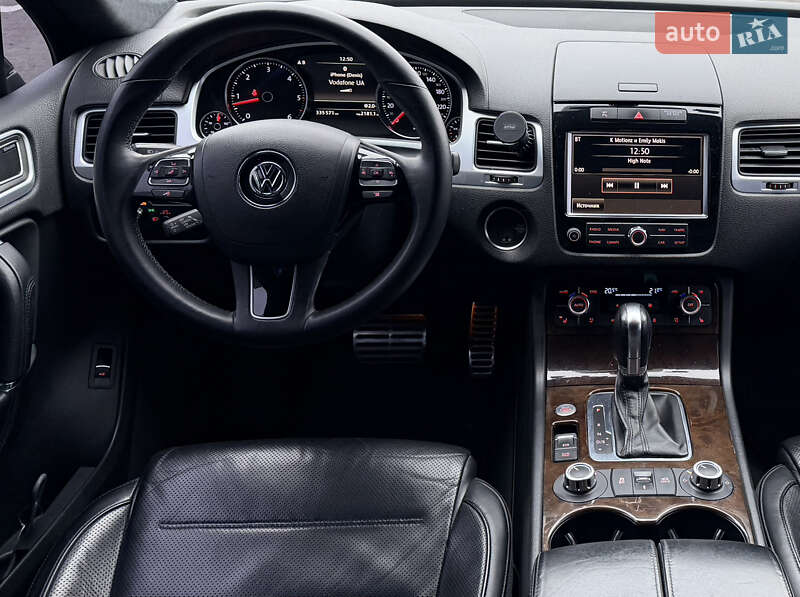 Позашляховик / Кросовер Volkswagen Touareg 2014 в Києві фото 12 Позашляховик / Кросовер Volkswagen Touareg 2014 в Києві