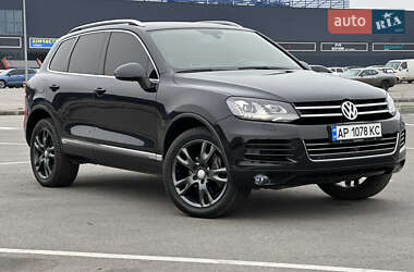 Внедорожник / Кроссовер Volkswagen Touareg 2010 в Днепре