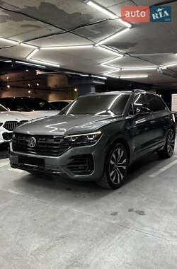 Внедорожник / Кроссовер Volkswagen Touareg 2018 в Луцке