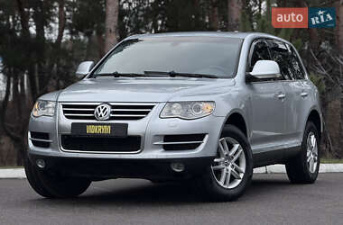 Внедорожник / Кроссовер Volkswagen Touareg 2007 в Киеве