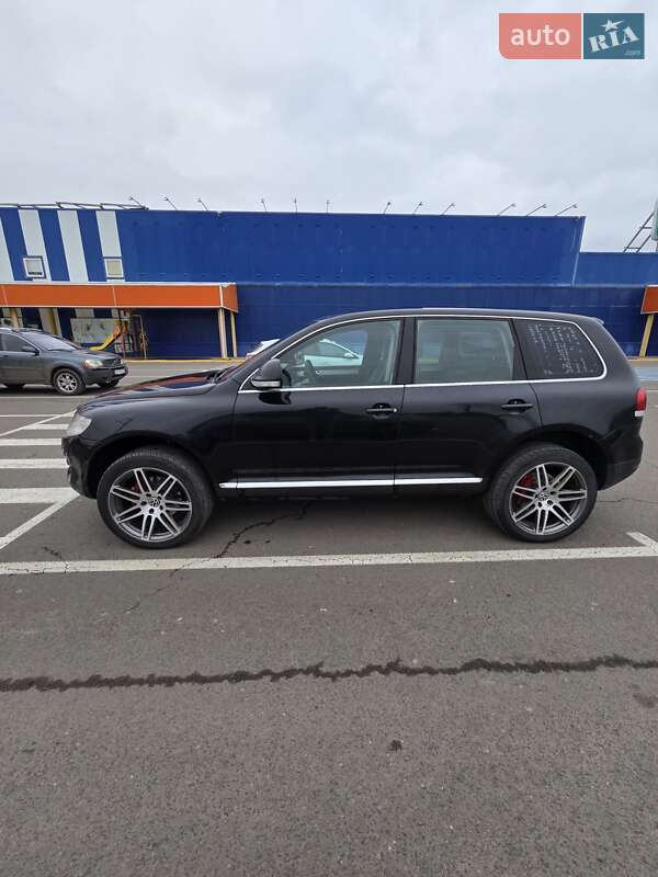 Внедорожник / Кроссовер Volkswagen Touareg 2008 в Луцке