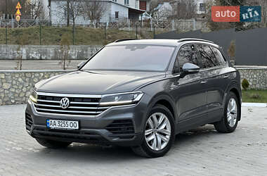 Внедорожник / Кроссовер Volkswagen Touareg 2019 в Тернополе