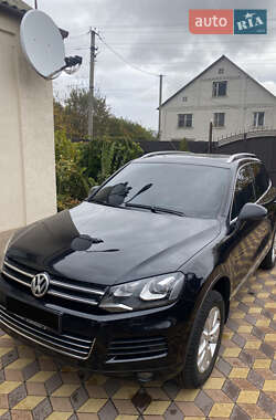 Внедорожник / Кроссовер Volkswagen Touareg 2012 в Белой Церкви