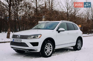 Позашляховик / Кросовер Volkswagen Touareg 2014 в Умані