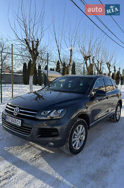 Позашляховик / Кросовер Volkswagen Touareg 2012 в Тернополі