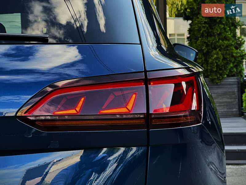Внедорожник / Кроссовер Volkswagen Touareg 2019 в Киеве фото 17 Внедорожник / Кроссовер Volkswagen Touareg 2019 в Киеве