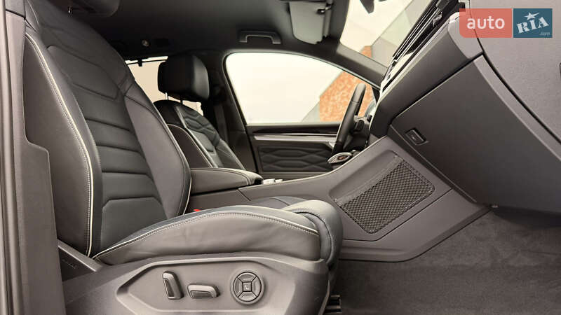 Внедорожник / Кроссовер Volkswagen Touareg 2024 в Хмельницком фото 40 Внедорожник / Кроссовер Volkswagen Touareg 2024 в Хмельницком