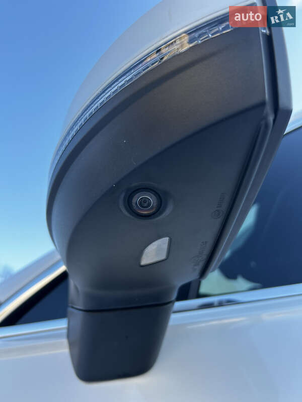 Внедорожник / Кроссовер Volkswagen Touareg 2021 в Киеве фото 7 Внедорожник / Кроссовер Volkswagen Touareg 2021 в Киеве