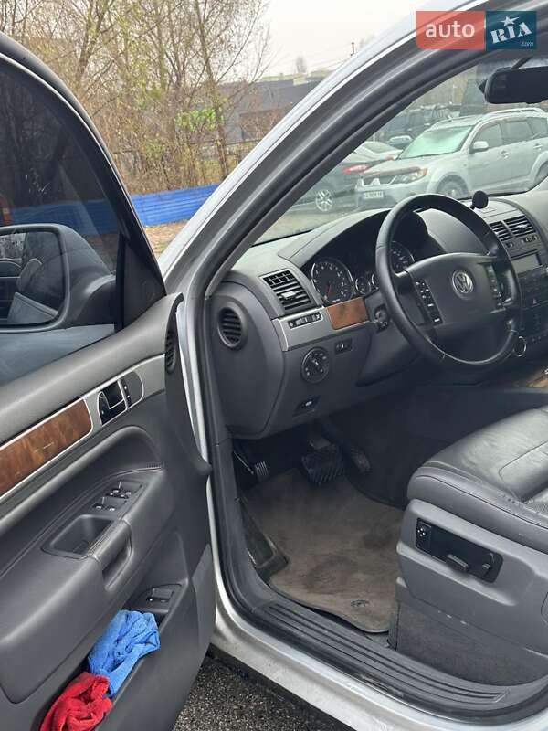 Внедорожник / Кроссовер Volkswagen Touareg 2007 в Софиевской Борщаговке фото 11 Внедорожник / Кроссовер Volkswagen Touareg 2007 в Софиевской Борщаговке