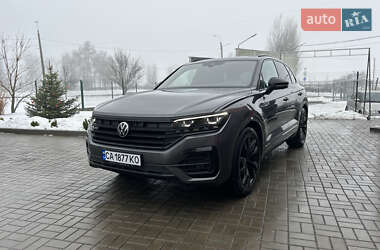 Внедорожник / Кроссовер Volkswagen Touareg 2021 в Черкассах