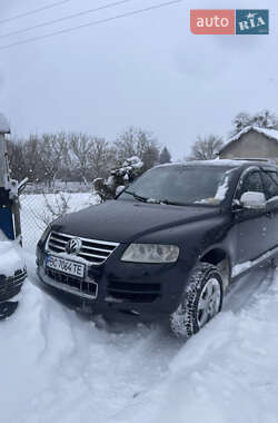 Позашляховик / Кросовер Volkswagen Touareg 2003 в Львові