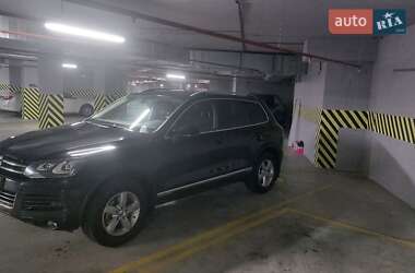 Внедорожник / Кроссовер Volkswagen Touareg 2013 в Одессе